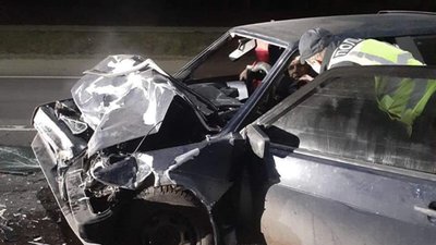 На трасі "Київ - Чоп" п’яний водій розбив автомобіль (ВІДЕО)
