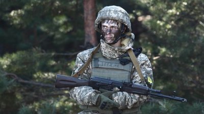 Доба на Донбасі: один український військовий загинув, двоє поранені