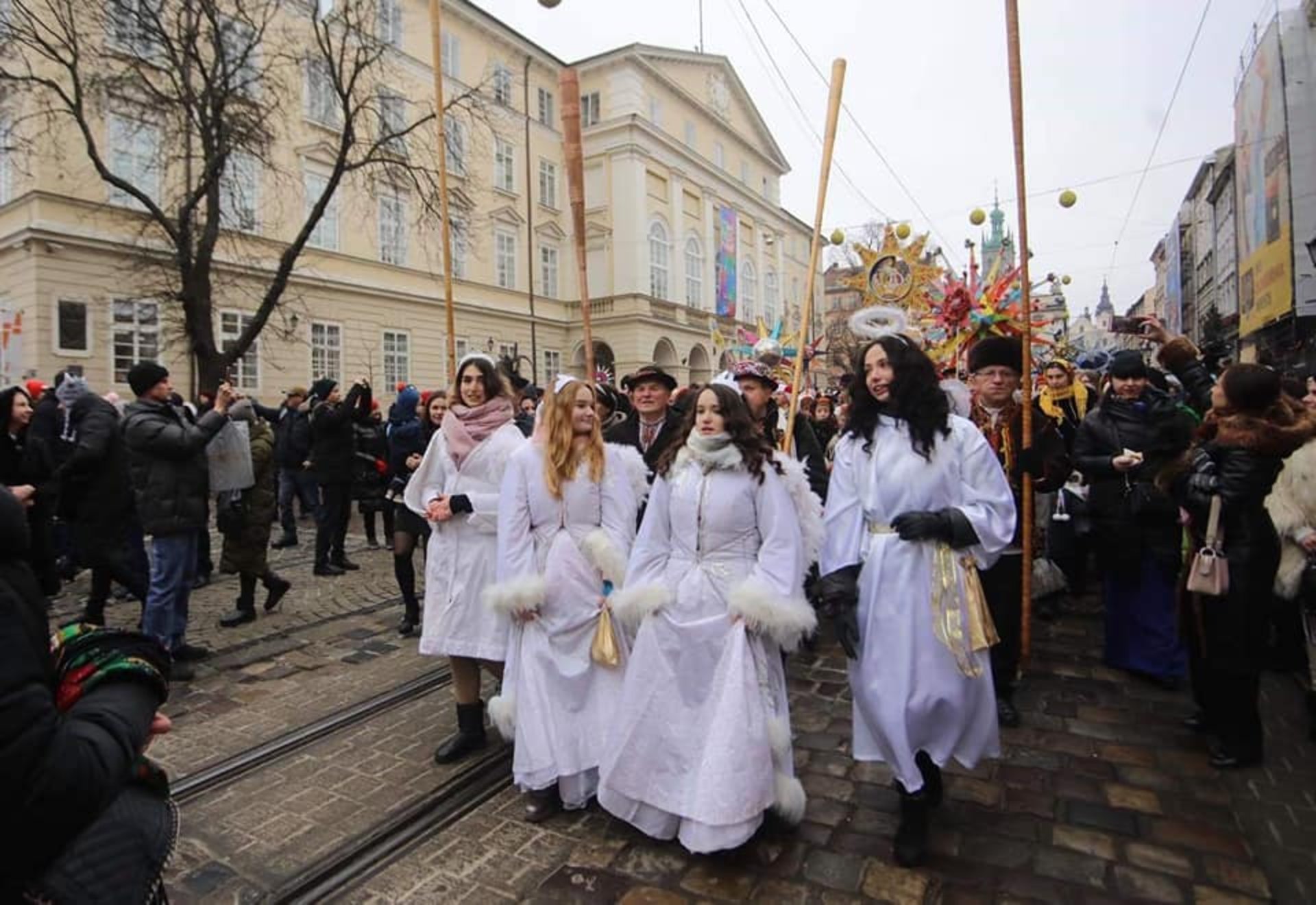 Вулицями Львова пройшла хода звіздарів. Фото Христина Процак