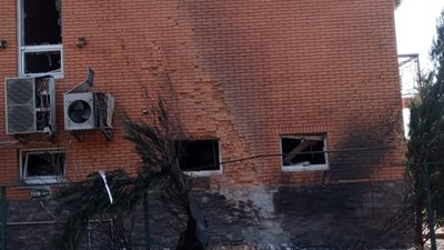 Окупанти поцілили в будинок українського телеведучого і продюсера Ігоря Кондратюка (ФОТО)