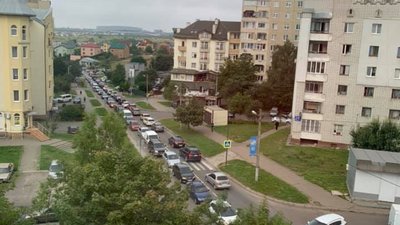 На Сихові щодня транспортний колапс (ВІДЕО, ФОТО)