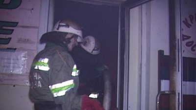Вибухи і відсутність води: на Львівщині згорів магазин будматеріалів