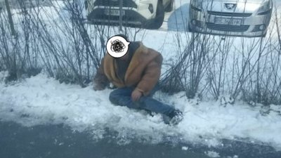У Львові п’яний чоловік випав з автобуса (ФОТО)