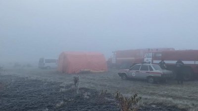 На Львівщині рятувальники і курсанти п‘яту добу гасять пожежу на торфовищах