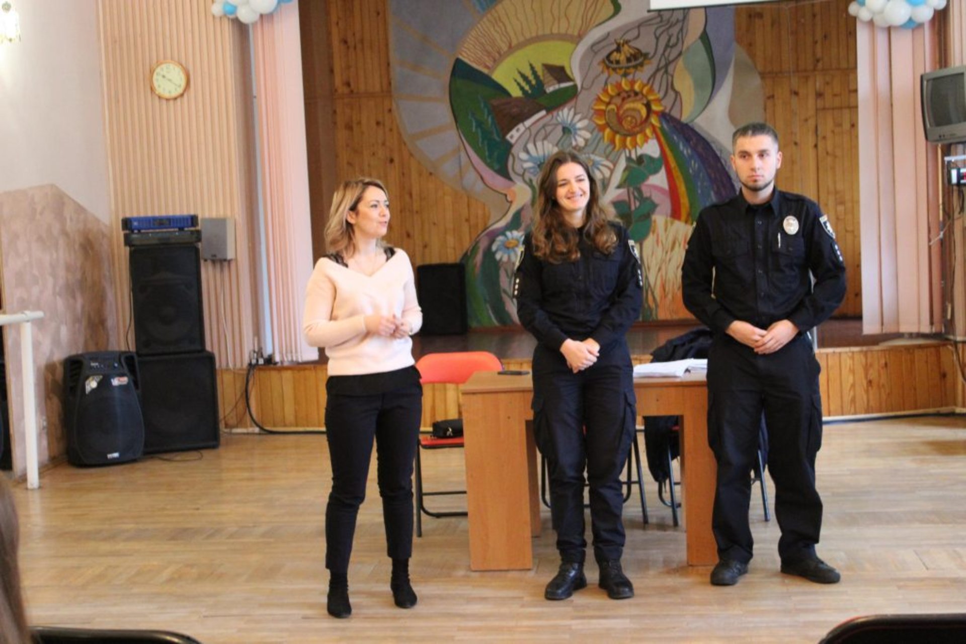 Молодь Львівщини вивчає свої права у Школі молодіжної активності. Фото прес-служба ЛОДА.