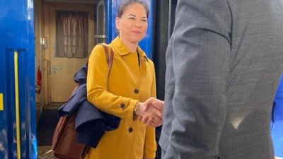 До Києва з візитом прибула голова МЗС Німеччини Анналена Бербок