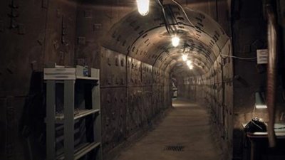 У Винниках розгорівся скандал через бомбосховище, яке приватизували і продали з аукціону
