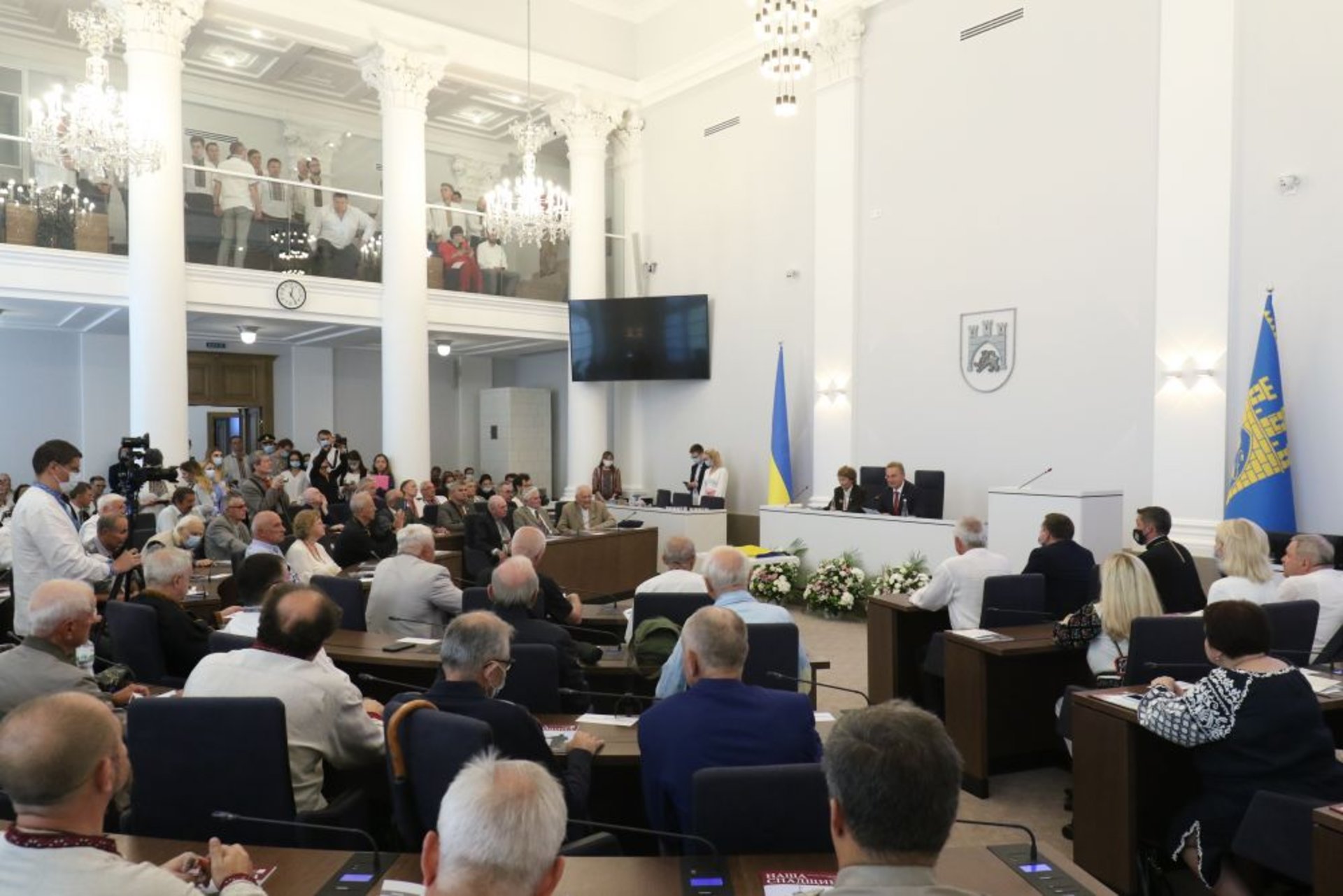 У Львівській міській раді відбулося урочисте засідання за участю депутатів 1-го демократичного скликання, фото ЛМР