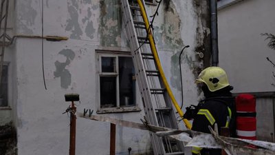 На Стрийщині у власному будинку ледь не загинуло літнє подружжя