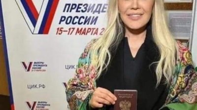 У Львові у театрі співають пісні Повалій
