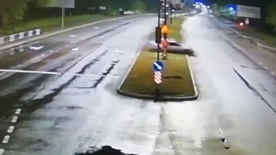 Як у Львові автомобілісти дрифтують по газонах (ВІДЕО)