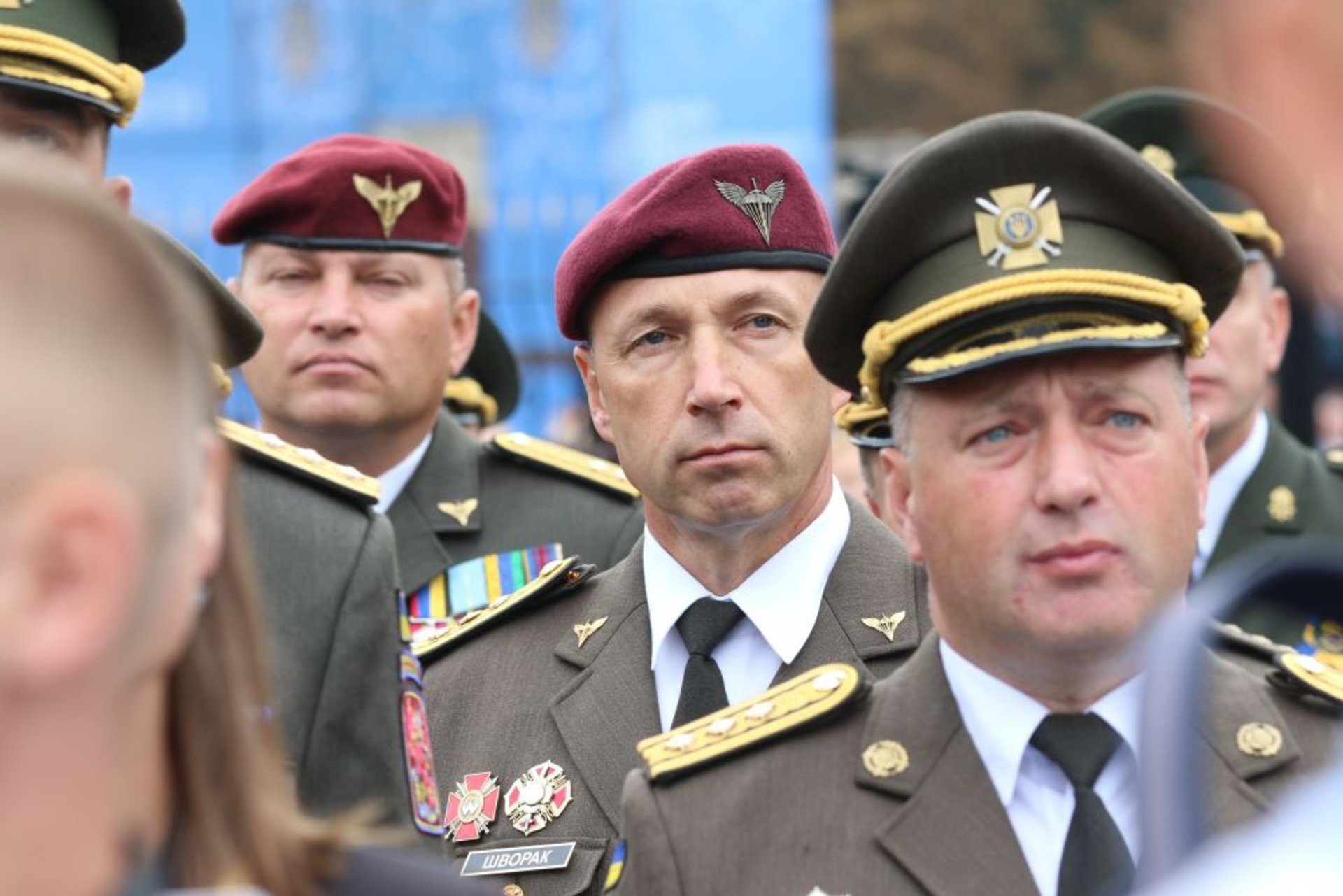 У Львові на найбільшому флагштоку за 12 млн грн урочисто підняли прапор України, фото ЛМР