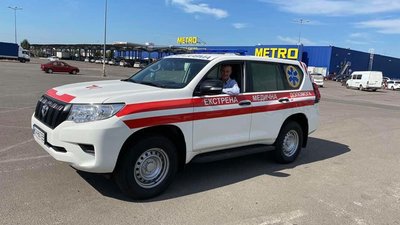 На Львівщині мeдики їздитимyть нa Toyota Land Cruiser Prado (ФОТО)