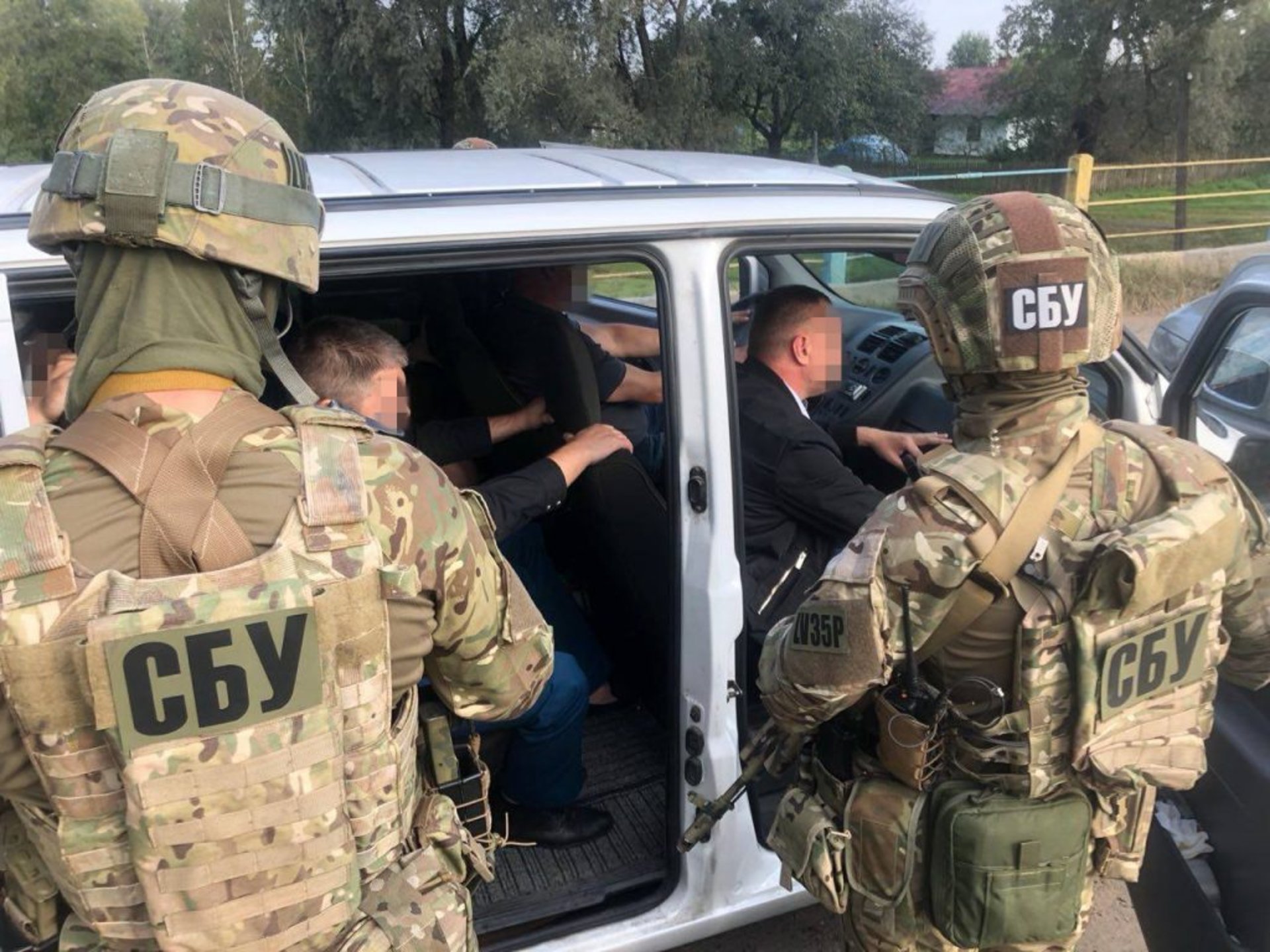 На Львівщині СБУ викрила на хабарі працівників митного поста «Грушів»