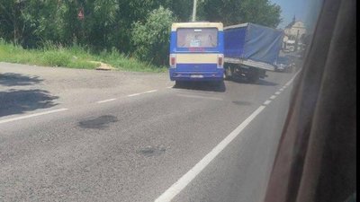 На Львівщині маршрутка потрапила у ДТП (ФОТО, ВІДЕО)