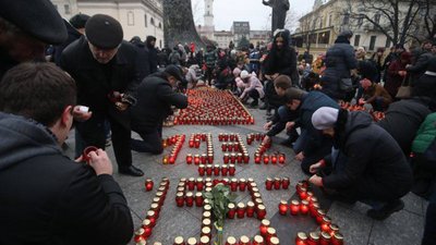 «Прийди та запали свічку пам'яті»: жителів Львівщини запрошують доєднатись до вшанування памʼяті жертв голодоморів в Україні