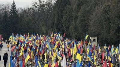 Львів попрощався з двома захисниками