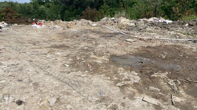 Мешканці вулиці Роксоляни у Львові скаржаться на незаконний вивіз сміття (ВІДЕО)