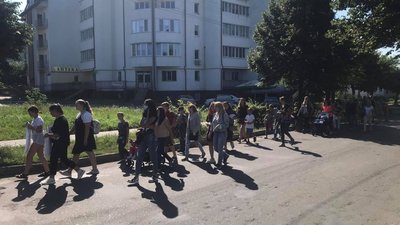 У Сокалі жінки шахтарів влаштували акцію протесту (ФОТО, ВІДЕО)