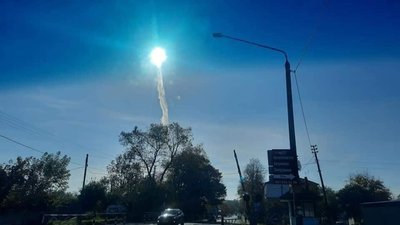Мешканці Львівщини спостерігали незвичне явище на небі (ФОТО)