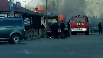 У Раві-Руській вщент згоріло кафе (ВІДЕО)