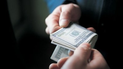 У Львові затримали посадовців Головного управління Держпродспоживслужби області на отриманні хабарів