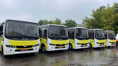 У Львові маршрутки продовжують святкувати Новий рік