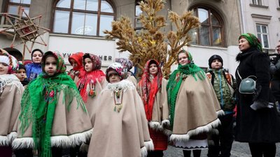 У Львові встановили різдвяного Дідуха