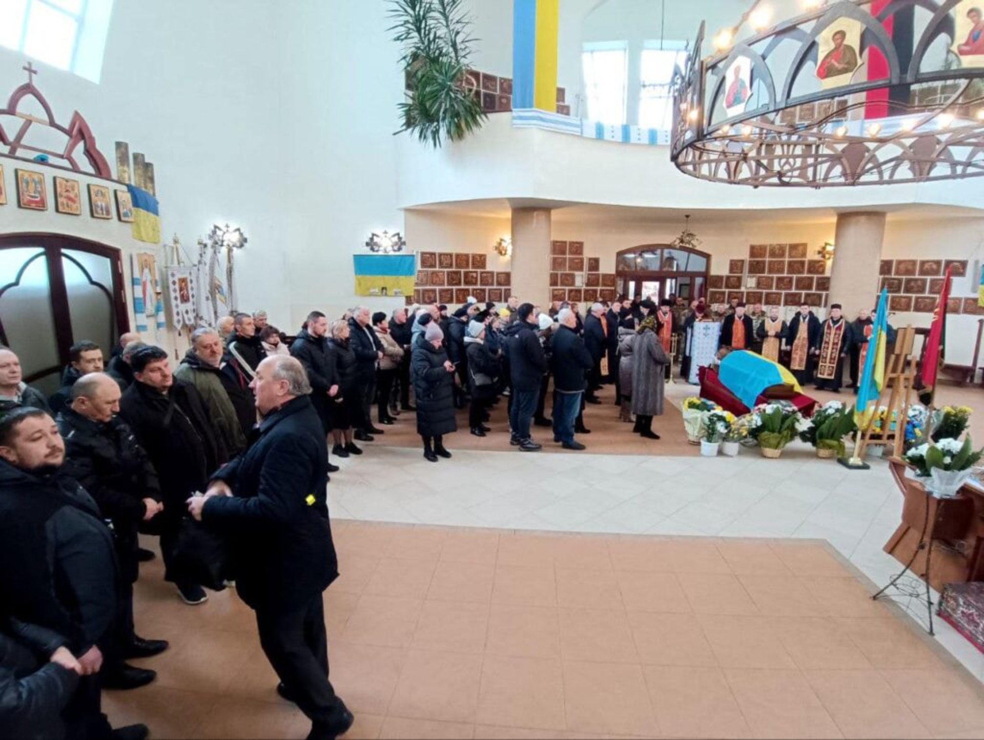 Стрий провів в останню путь двох захисників України