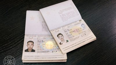 СБУ провела перші допити військовополонених з КНР