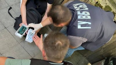 4000 доларів США за безперешкодний перетин кордону: затримано жителя Львівщини