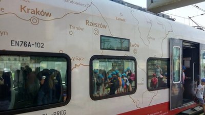 У Польщі "присвоїли" собі Львів і Рівне: в мережі скандал (ФОТО)