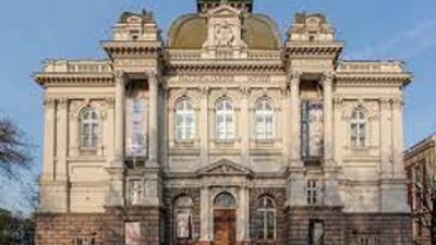 Для Національного музею Андрея Шептицького передали професійні зволожувачі та осушувачі повітря, генератори озону та продовжувачі
