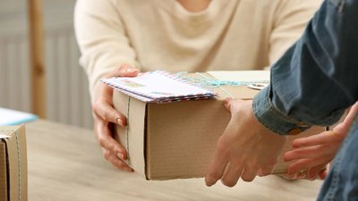 Гетманцев заявив про необхідність оподаткування всіх посилок з-за кордону