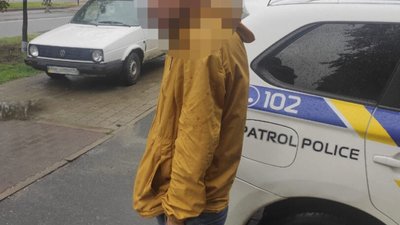 У Львові затримали зловмисника, який погрожував гранатою перехожим (ФОТО)