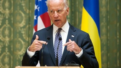 Байден: Зеленський не хотів чути попередження про вторгнення