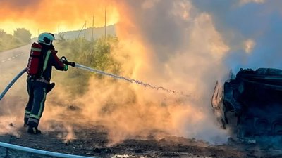 На Львівщині загорівся Daewoo Lanos (ФОТО)