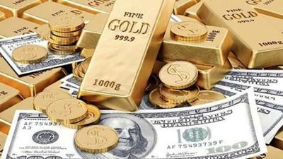 На кордоні з Польщею затримали автомобіль з дипломатичними номерами, в якому виявили багато золота та валюти