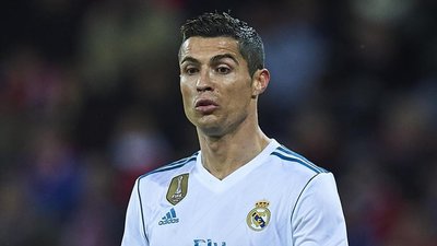 Роналду отримає "Золотого м'яча" на Ейфелевій вежі