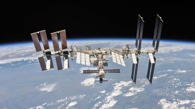 Космічний корабель Cargo Dragon через негоду не зможе повернутись на Землю