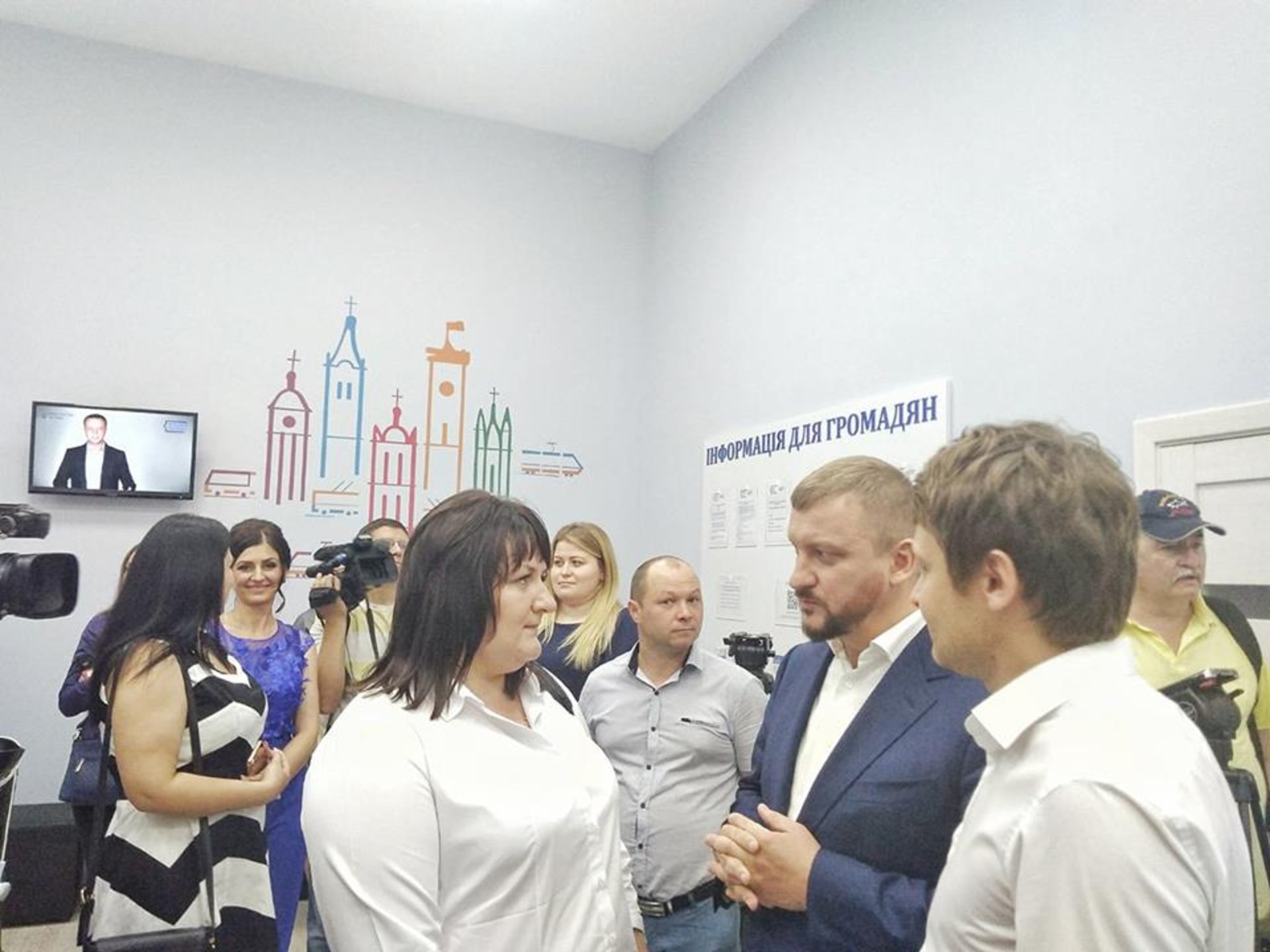 Відкриття сучасного центру з надання послуг у сфері ДРАЦС типу «OpenSpace» у Львові