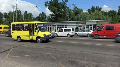 У Львові на маршрути повернулись автобуси малої місткості (ФОТО)