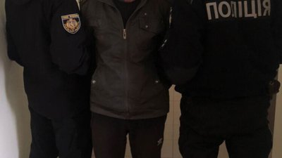 Мешканець Харкова пограбував у Львові перехожу (ФОТО)