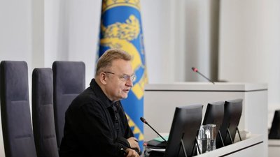 Львівські депутати вірять Садовому і не голосують за його недовіру (ВІДЕО)