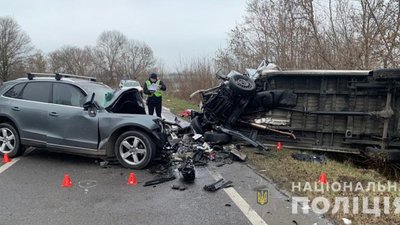 Двоє жителів Рівненщини отримали смертельні травми на автотрасі Львів-Луцьк (ФОТО)