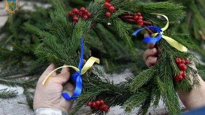 У Львові сім’ї Героїв Небесної Сотні сплетуть різдвяні віночки