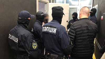 У Миколаєві викрили два call-центри, що виманювали особисті дані у громадян (ФОТО, ВІДЕО)