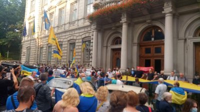 Львів вийшов на захист української армії (ФОТОРЕПОРТАЖ, ВІДЕО)