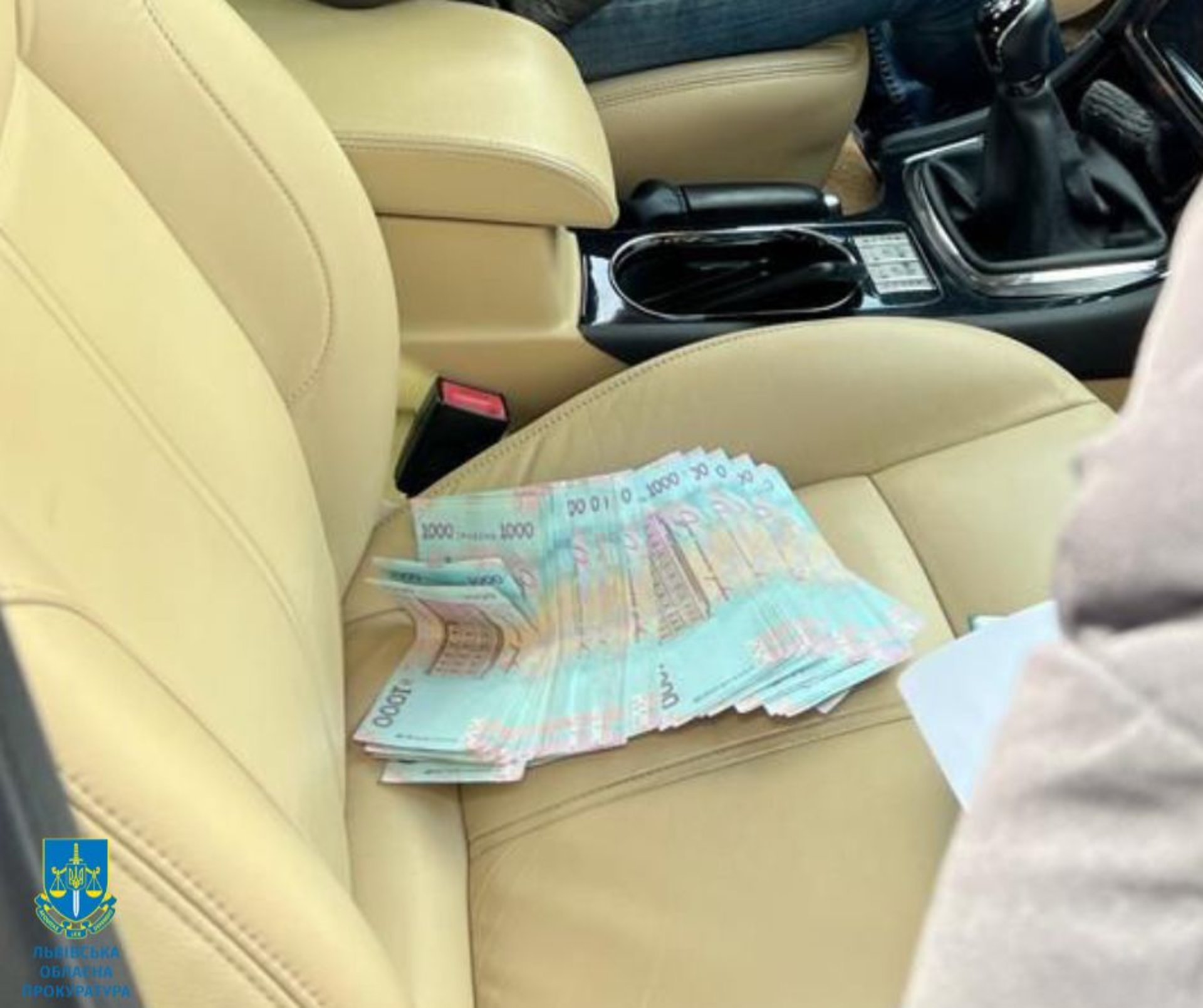 У Львові на хабарі затримано експерта