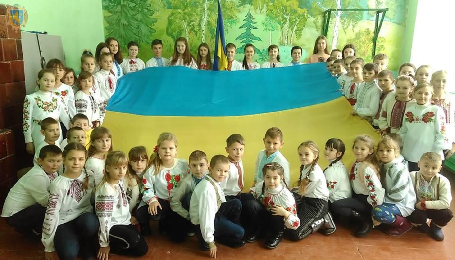 Школярі Львівщини урочисто відзначили День Соборності. Фото: прес-служба ЛОДА.
